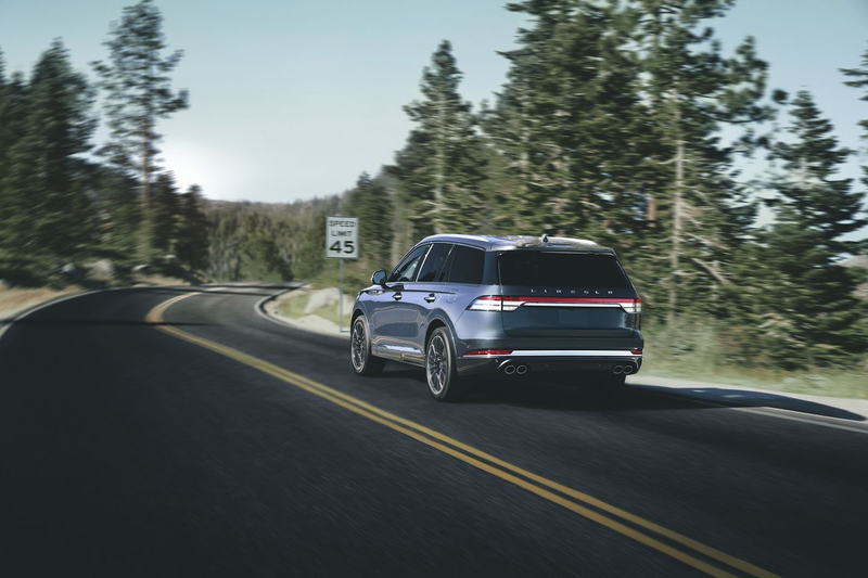 Illustration for article titled Here's the full price breakdown for the 2020 Lincoln Aviator